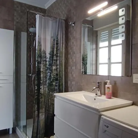 Terraza Centro Ciudad - Parking Vigilado 24h Apartment *